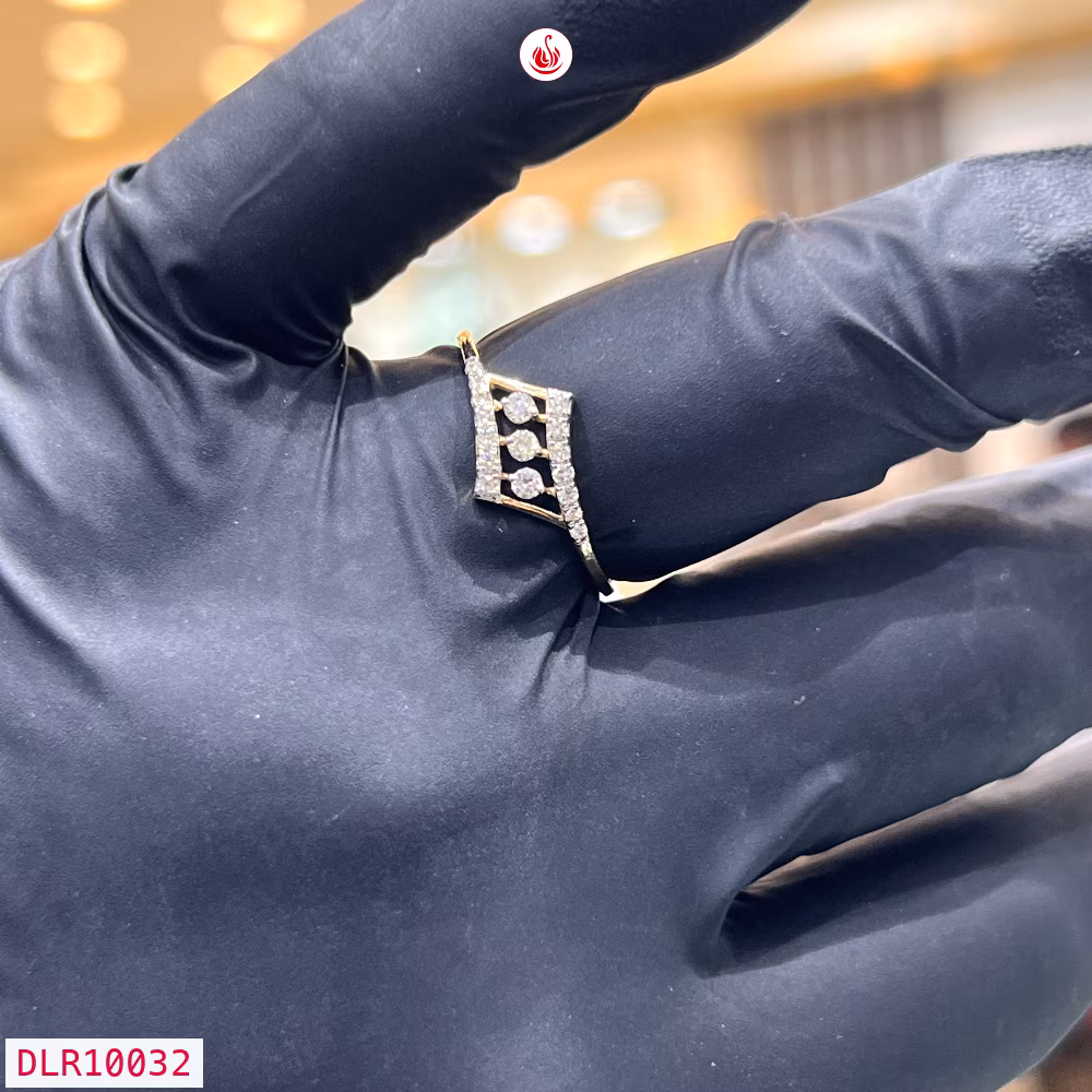 Women Diamond Rings - DLR10032