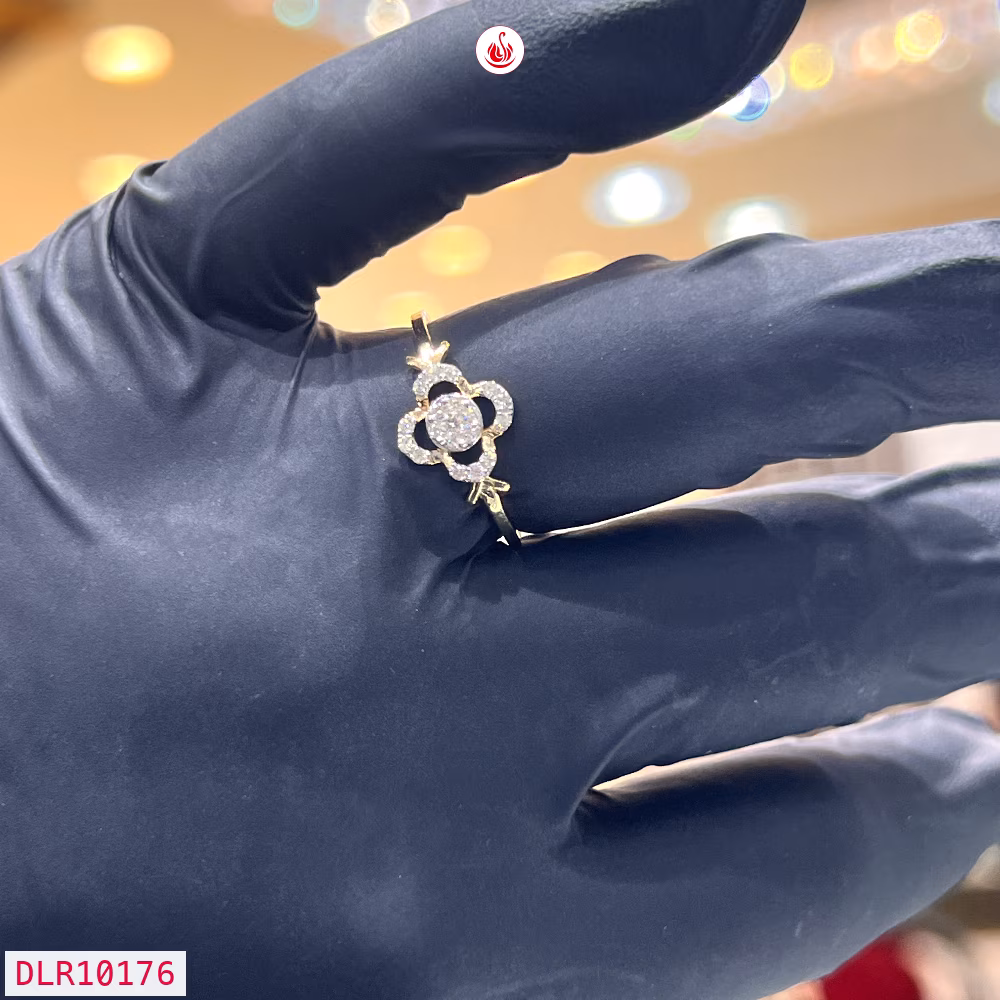 Women Diamond Rings - DLR10176