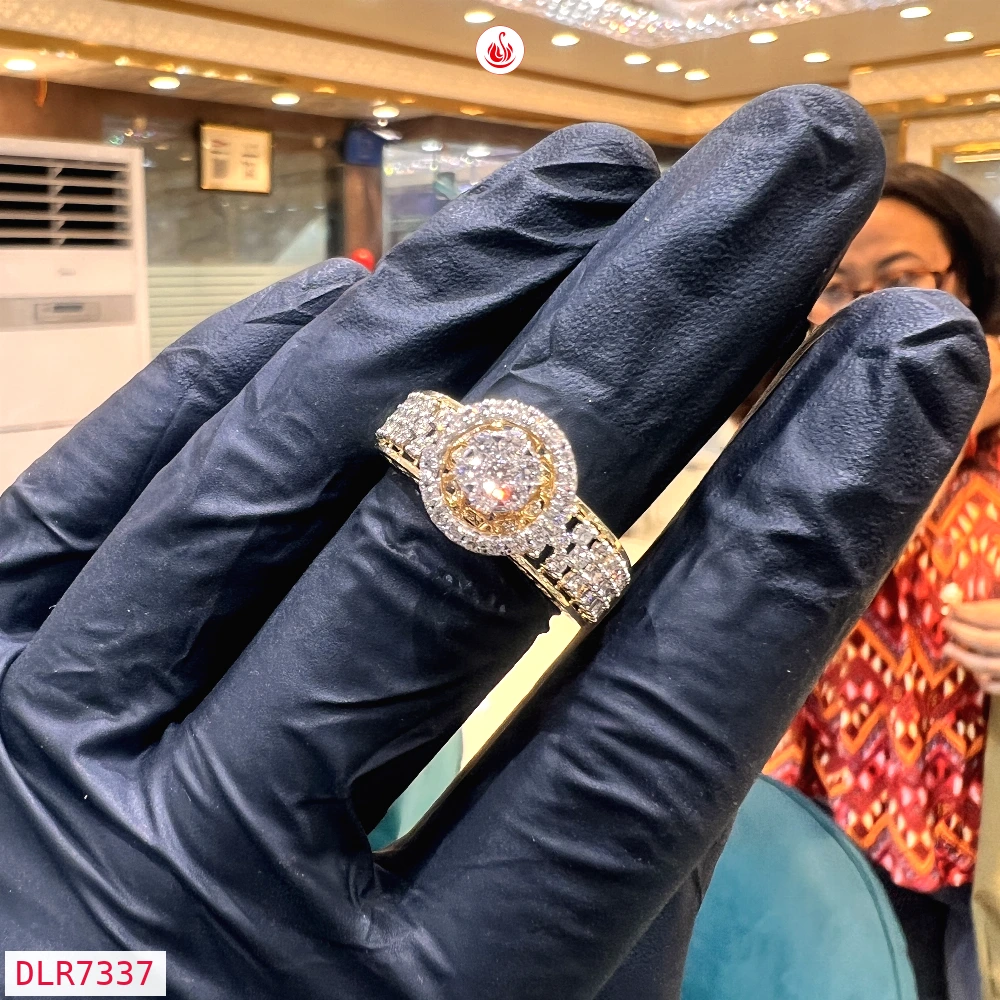 Women Diamond Rings - DLR7337