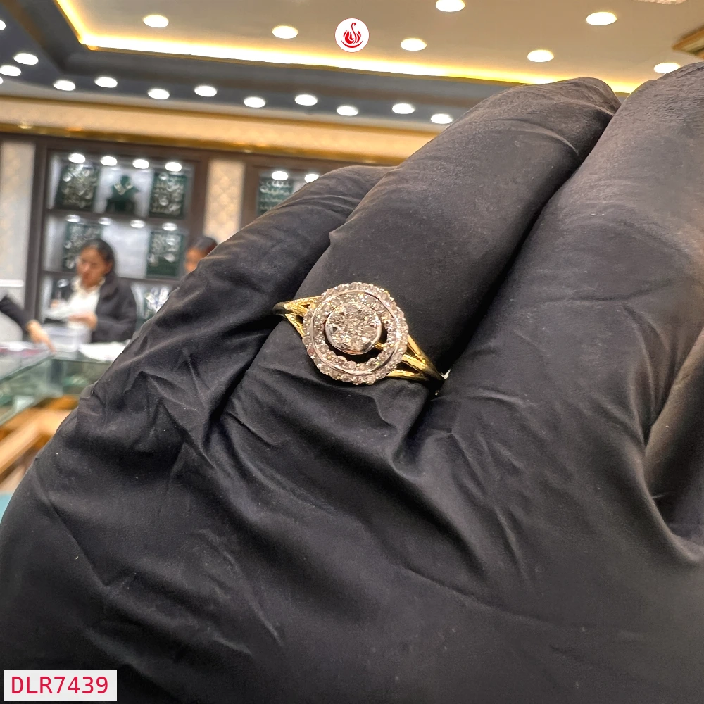 Women Diamond Rings - DLR7439