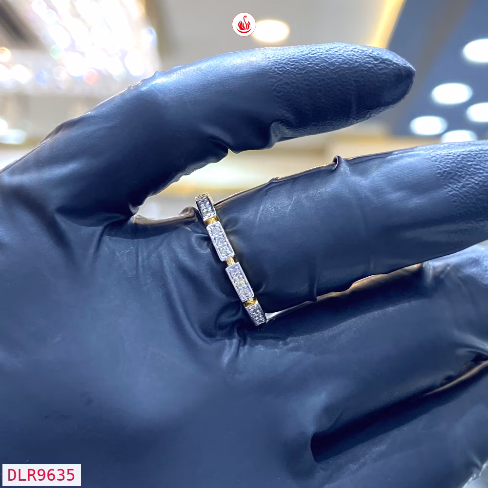 Women Diamond Rings - DLR9635