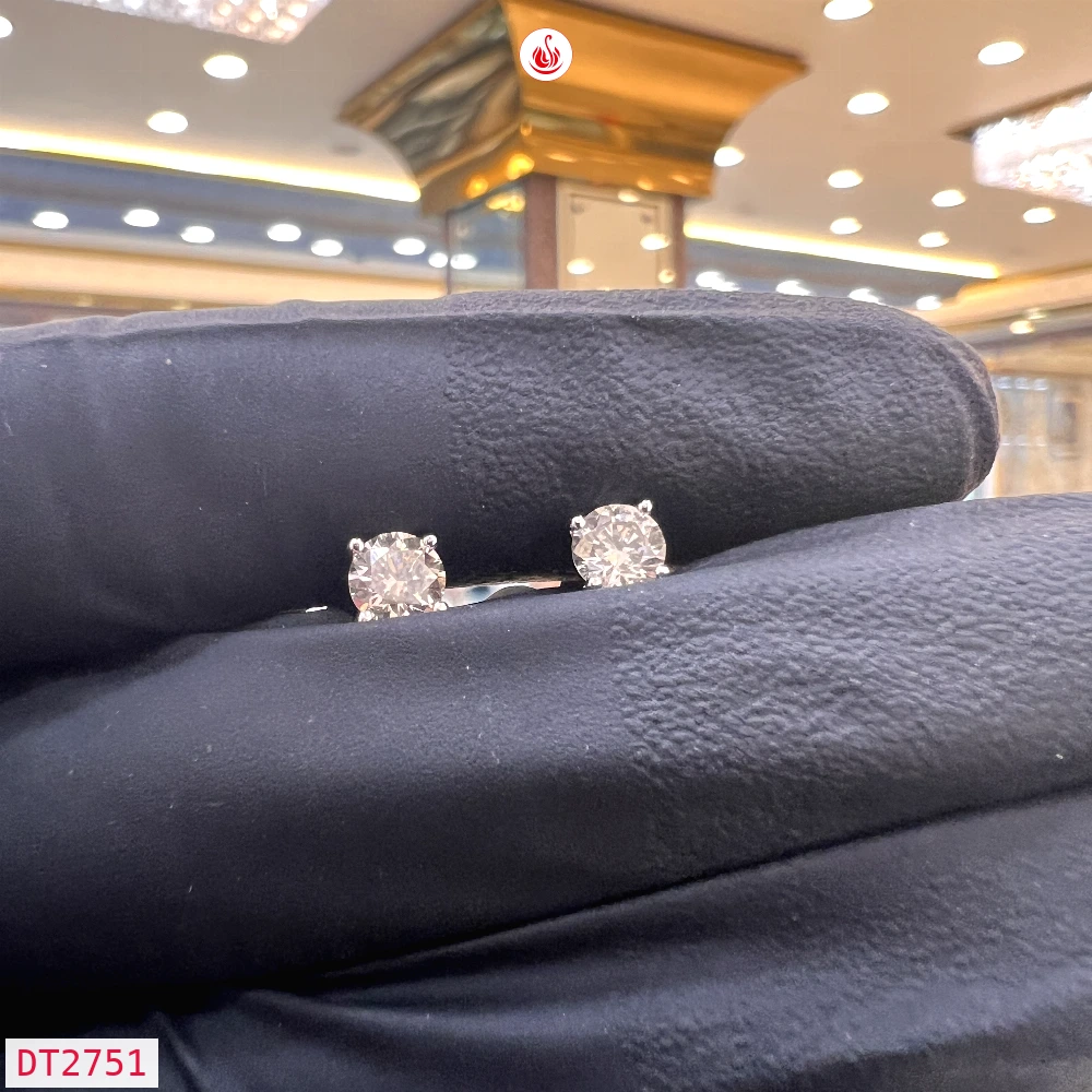 Women Diamond Earrings - DT2751