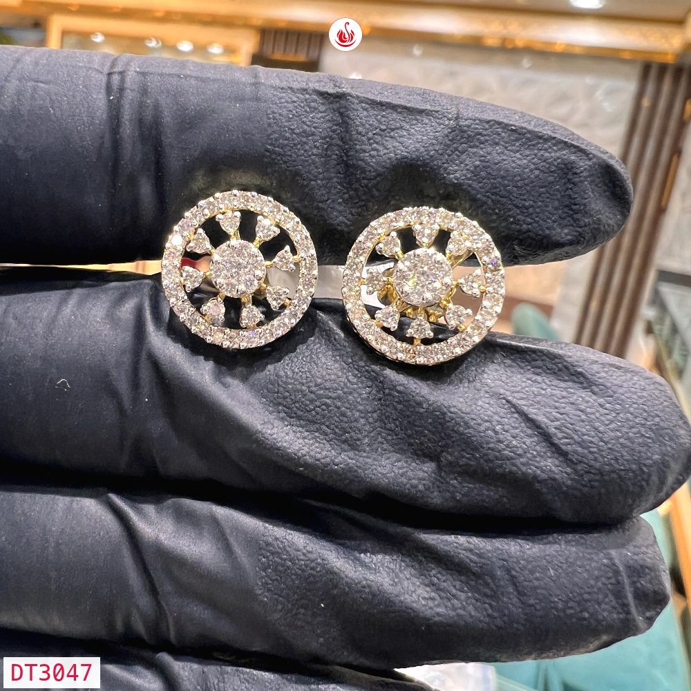 Women Diamond Earrings - DT3047