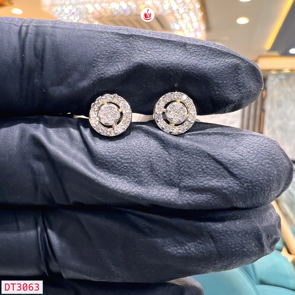 Women Diamond Earrings - DT3063