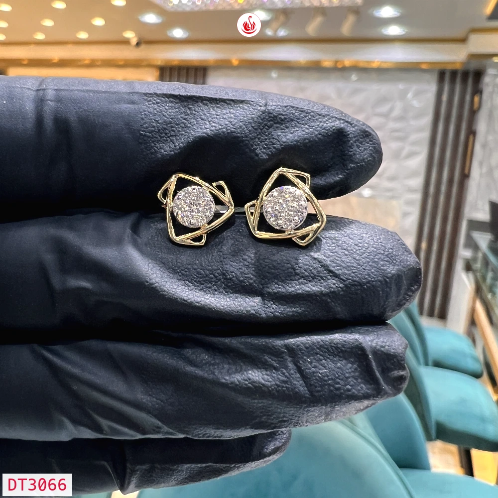 Women Diamond Earrings - DT3066