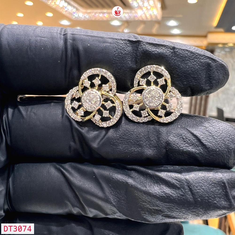 Women Diamond Earrings - DT3074
