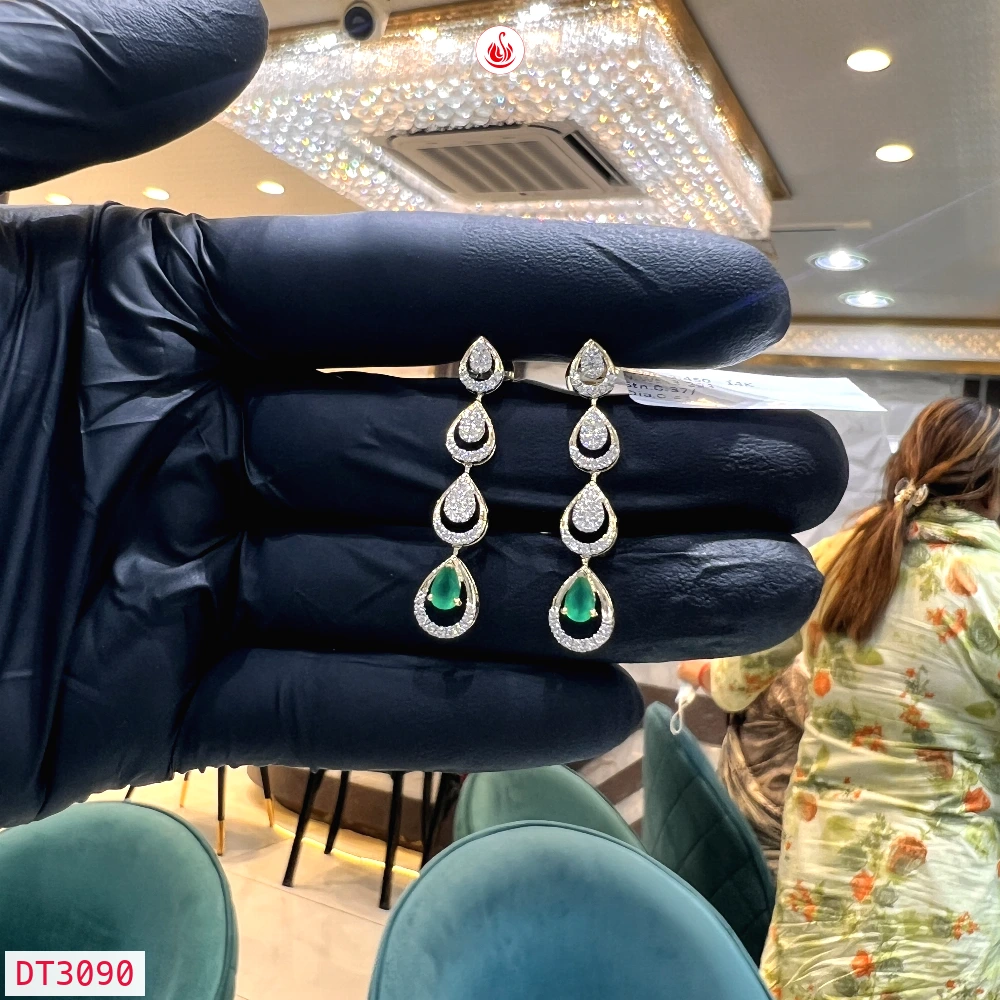 Women Diamond Earrings - DT3090