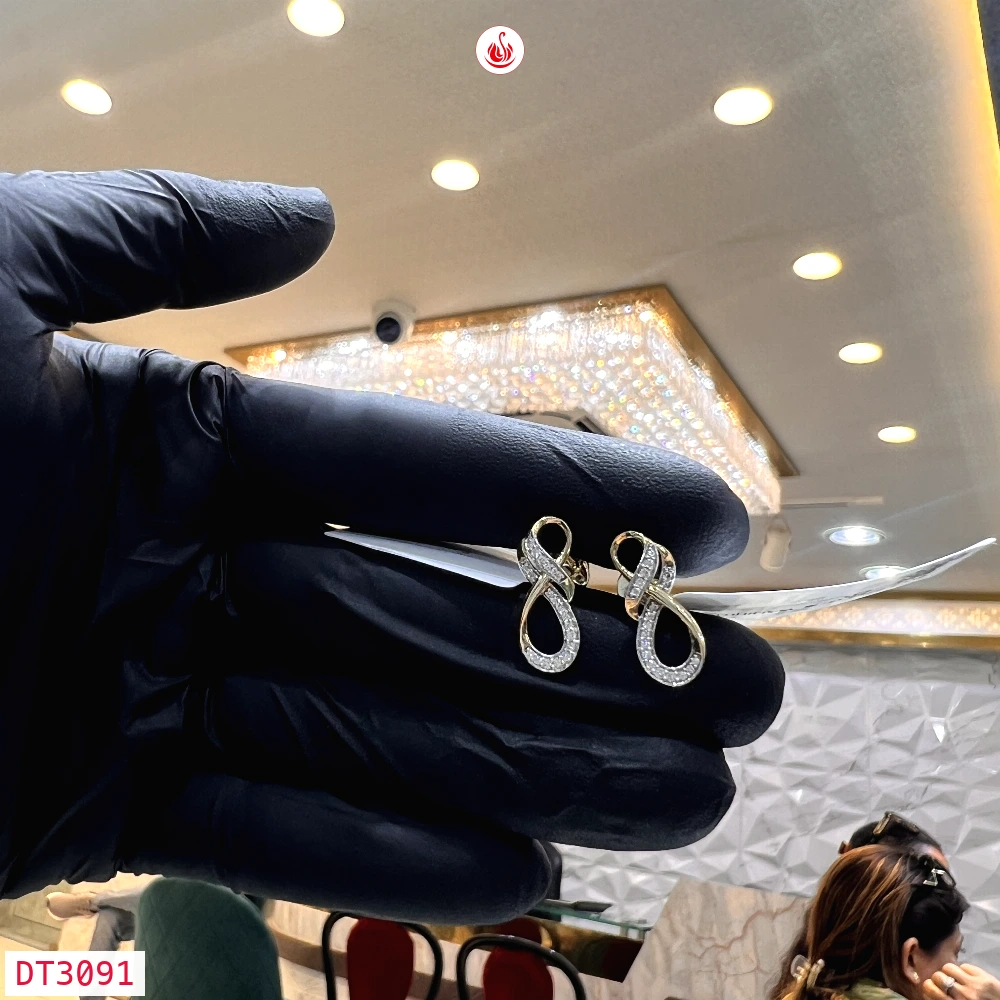 Women Diamond Earrings - DT3091