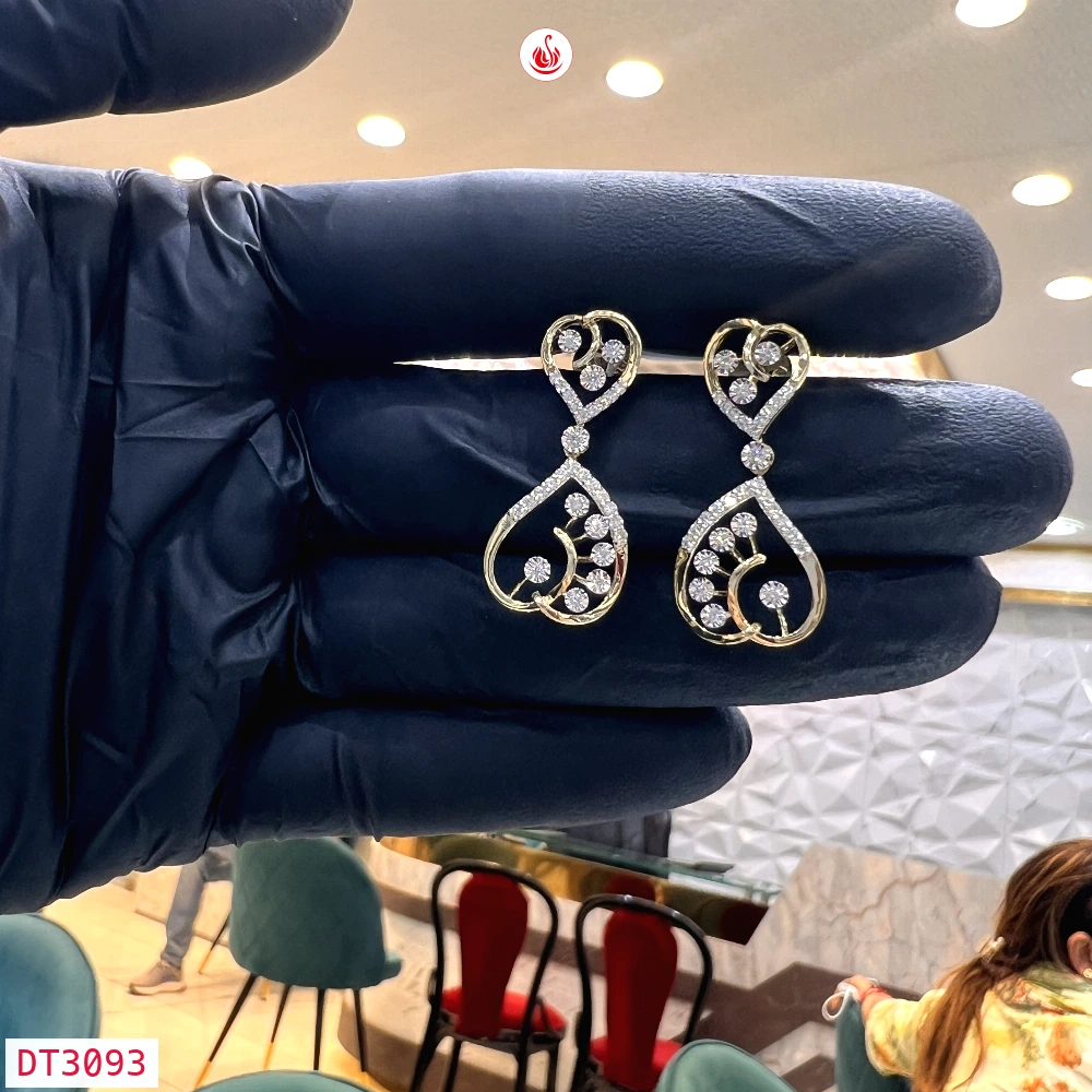 Women Diamond Earrings - DT3093
