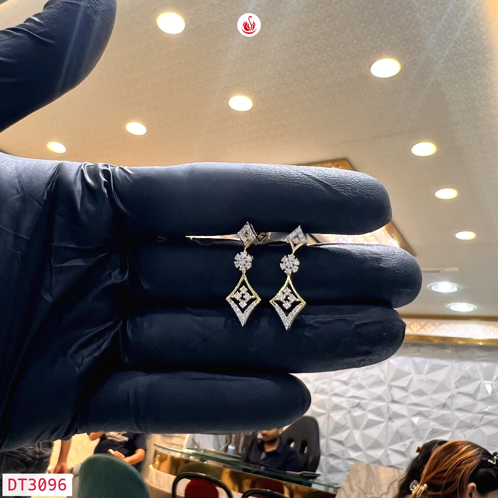 Women Diamond Earrings - DT3096