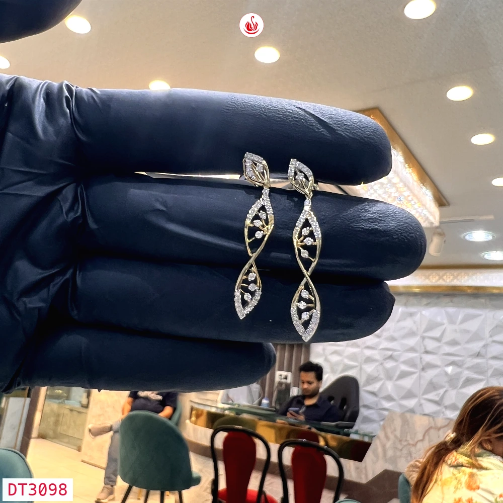 Women Diamond Earrings - DT3098