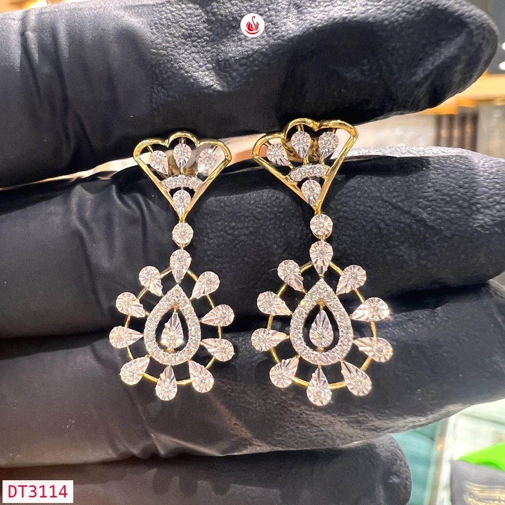 Women Diamond Earrings - DT3114