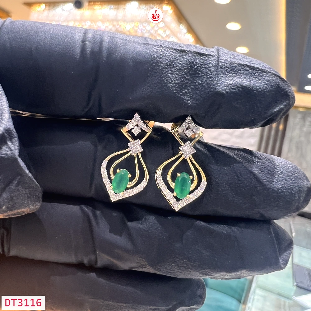 Women Diamond Earrings - DT3116