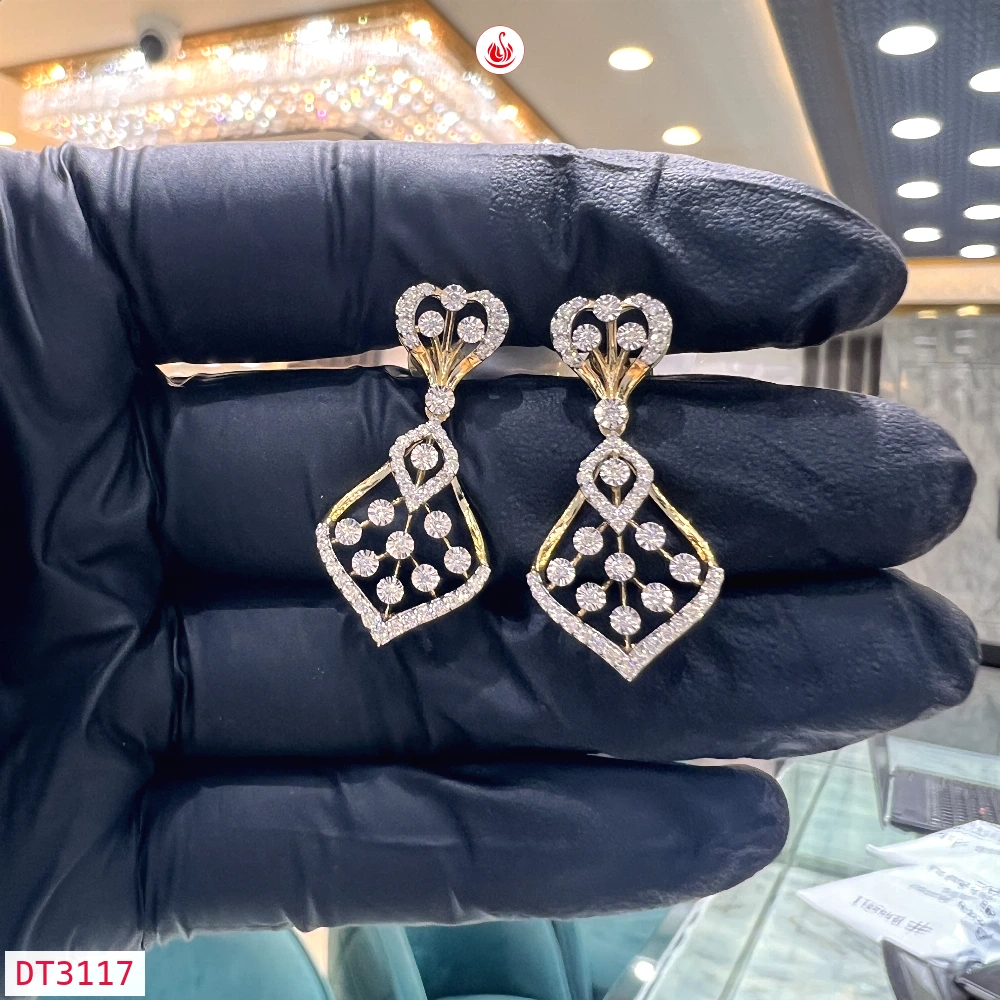 Women Diamond Earrings - DT3117