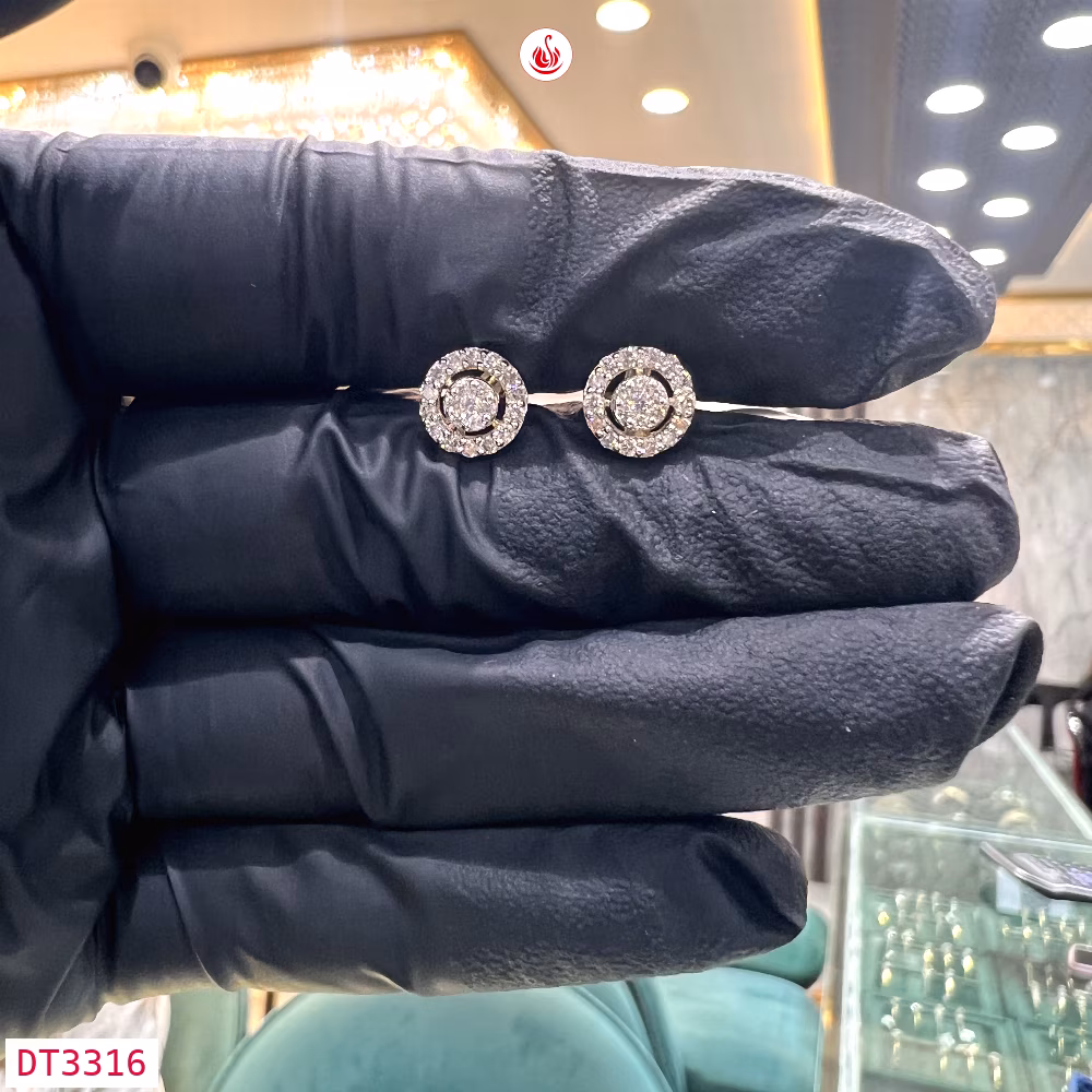Women Diamond Earrings - DT3316