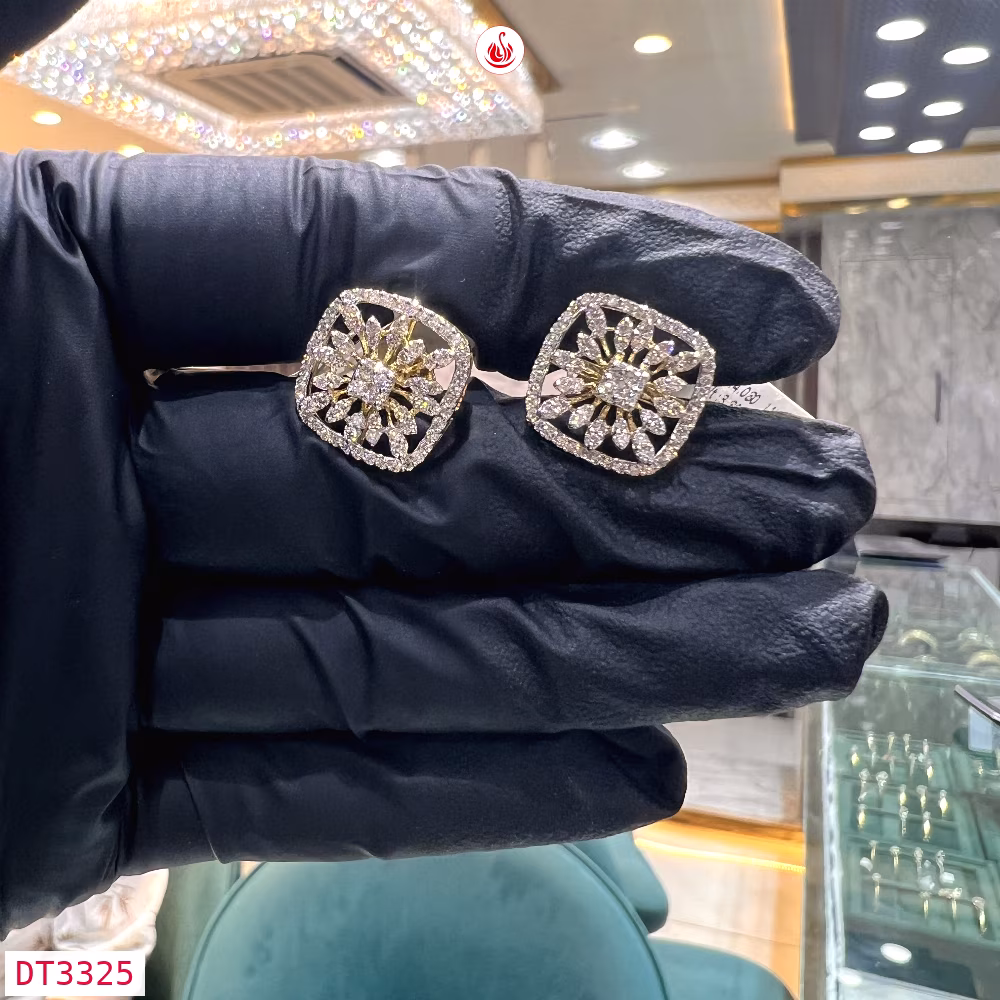 Women Diamond Earrings - DT3325