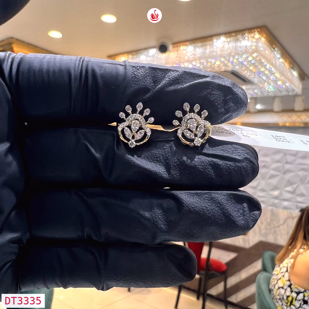 Women Diamond Earrings - DT3335