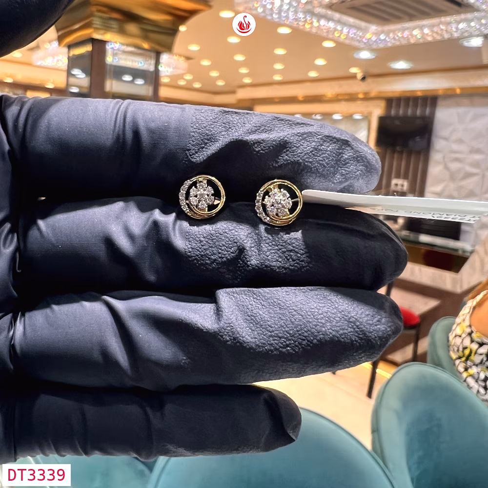 Women Diamond Earrings - DT3339