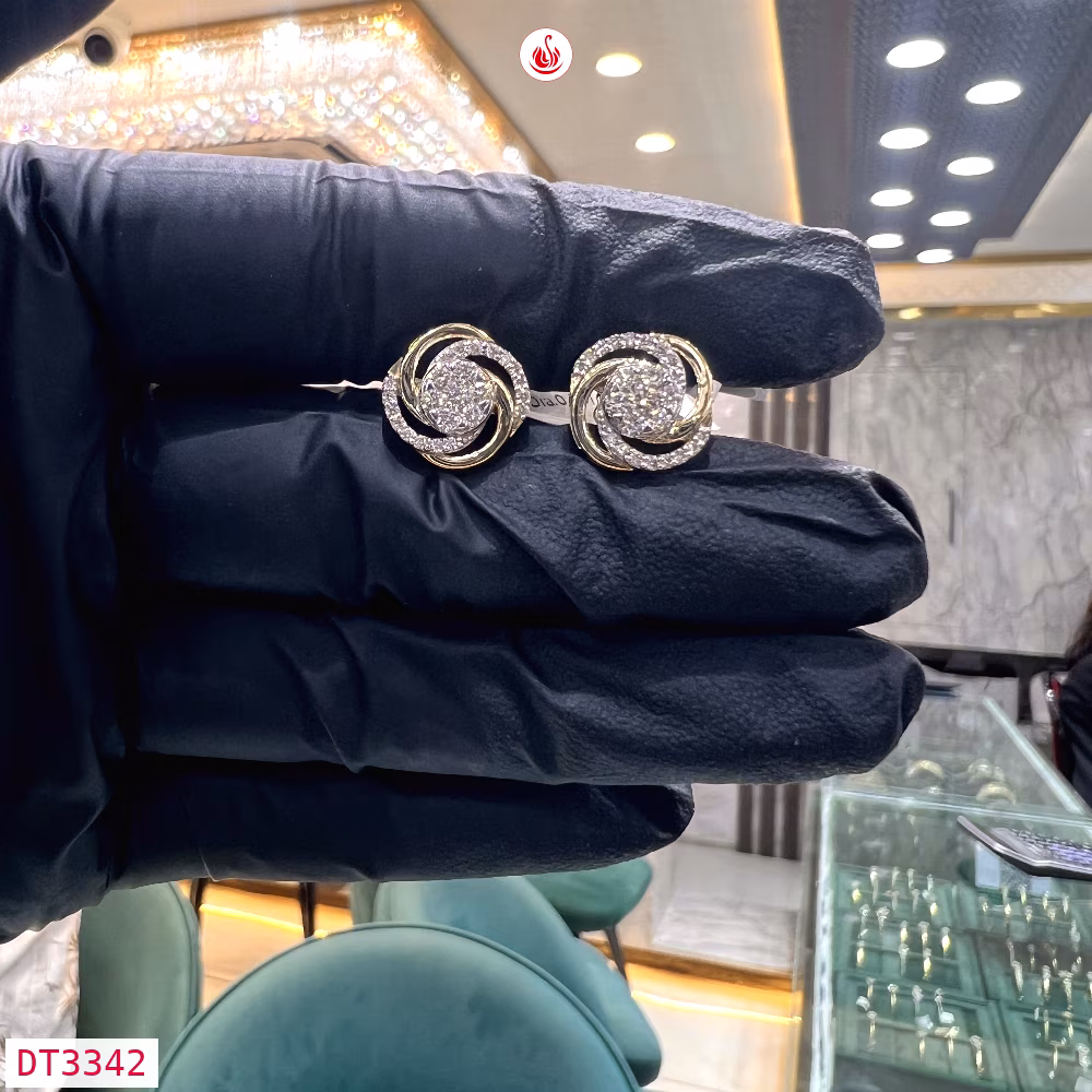 Women Diamond Earrings - DT3342
