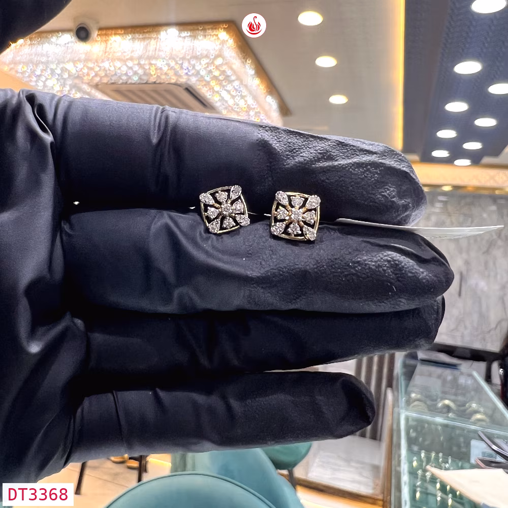 Women Diamond Earrings - DT3368