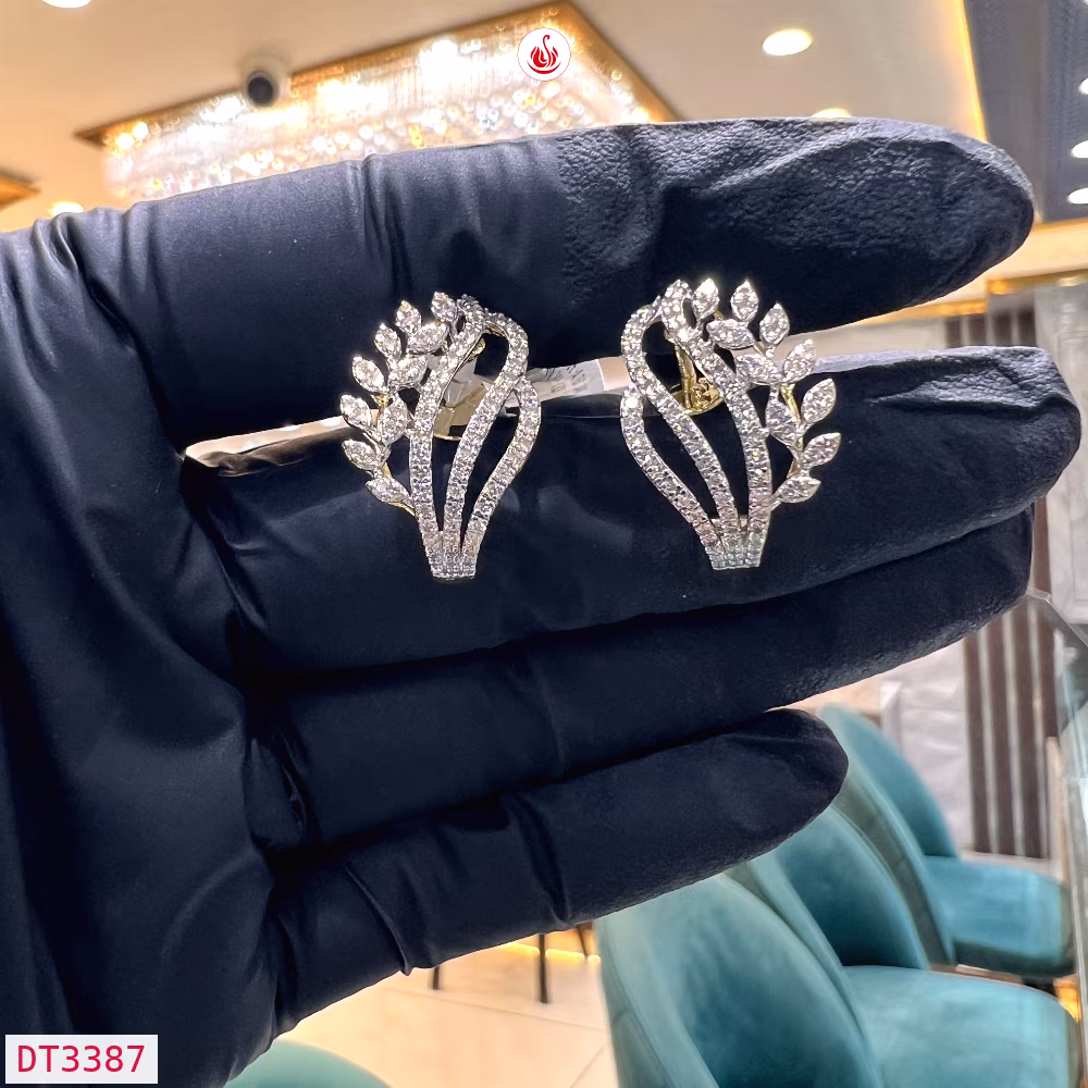 Women Diamond Earrings - DT3387