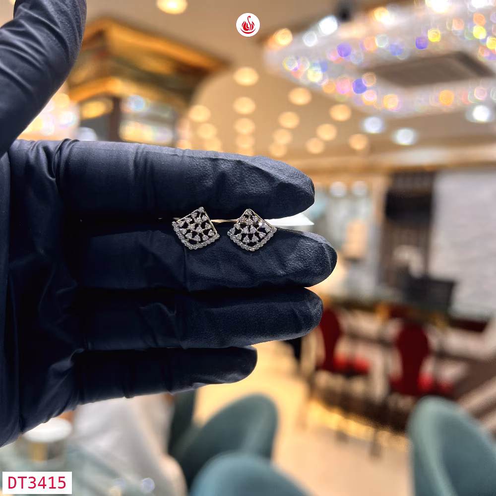 Women Diamond Earrings - DT3415