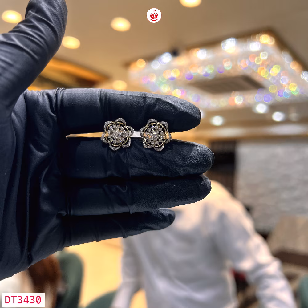 Women Diamond Earrings - DT3430
