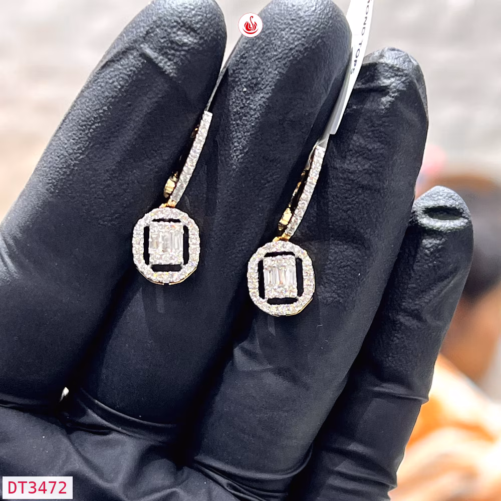 Women Diamond Earrings - DT3472