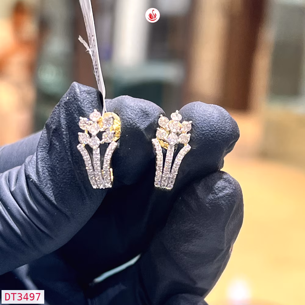 Women Diamond Earrings - DT3497