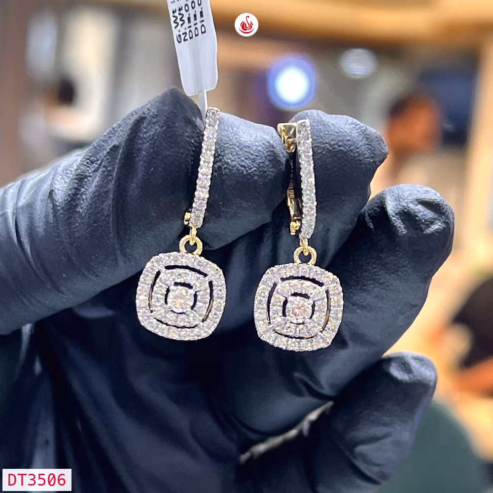 Women Diamond Earrings - DT3506