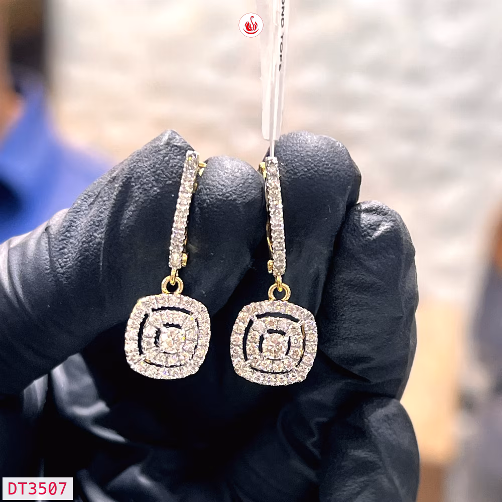 Women Diamond Earrings - DT3507