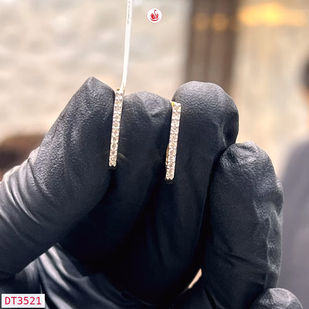 Women Diamond Earrings - DT3521