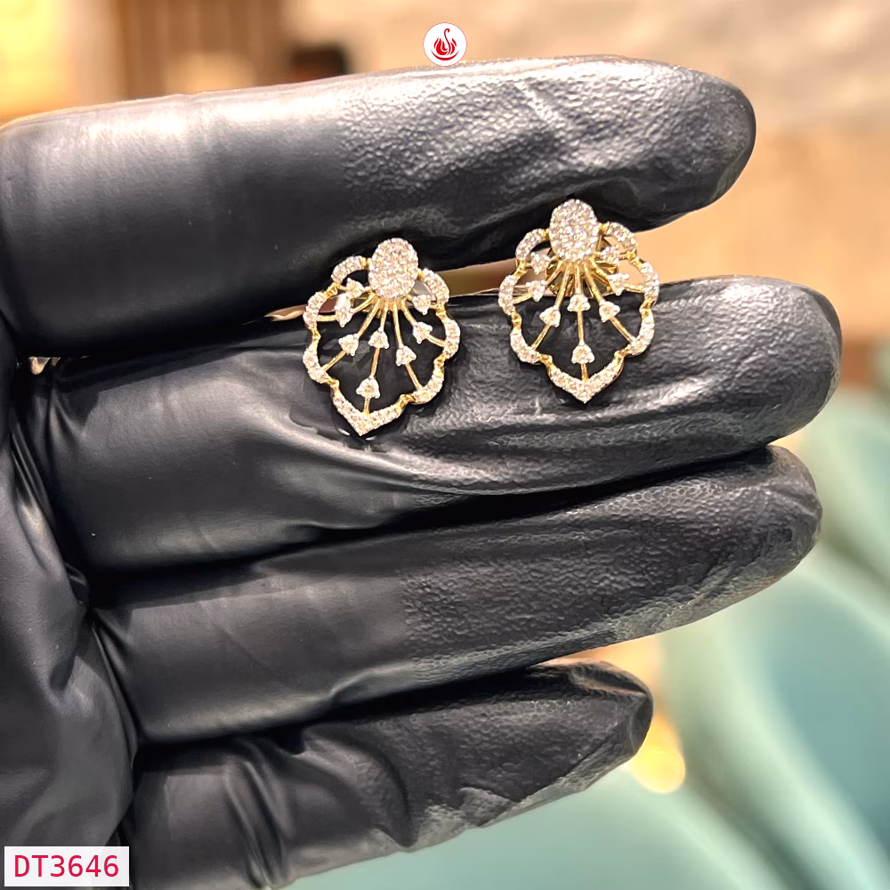 Women Diamond Earrings - DT3646