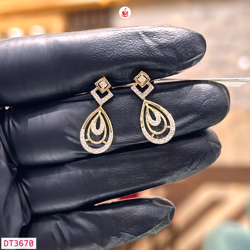 Women Diamond Earrings - DT3670