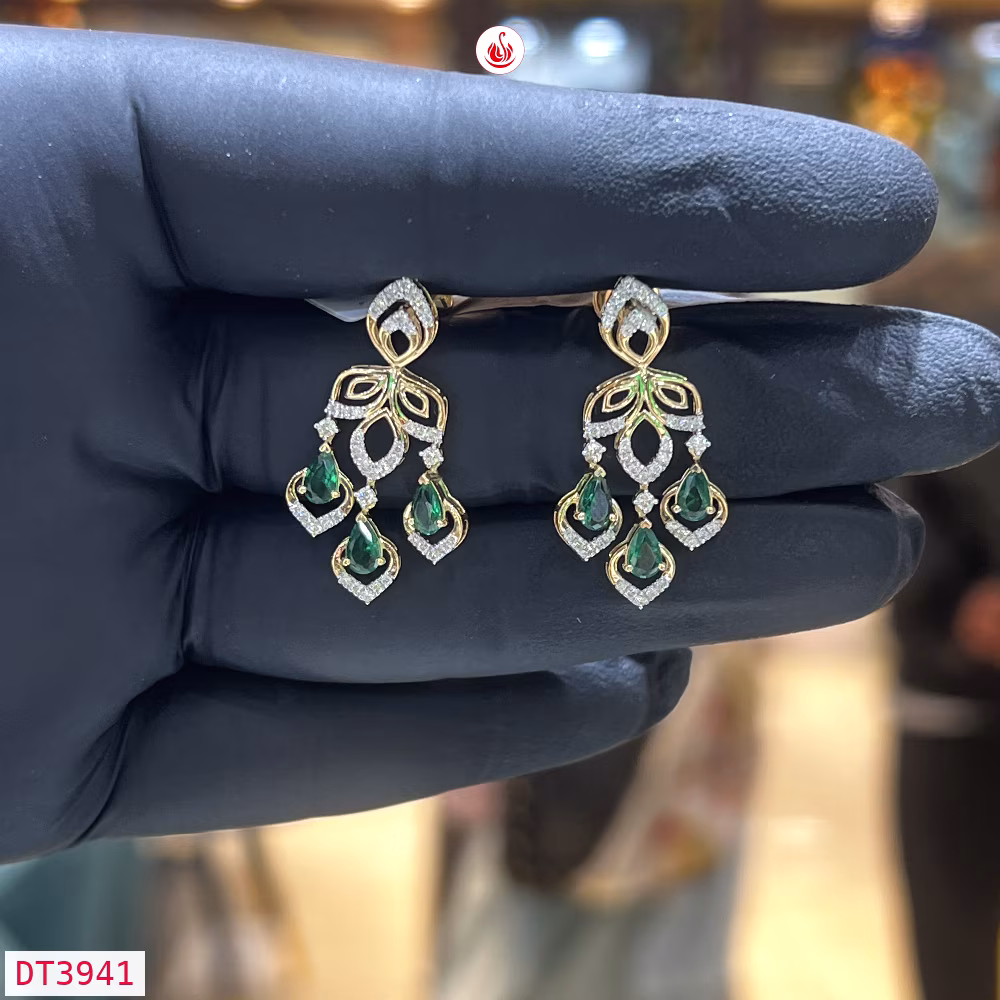 Women Diamond Earrings - DT3941