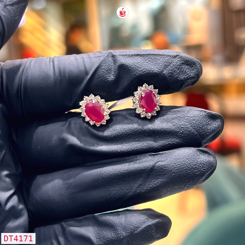 Women Diamond Earrings - DT4171