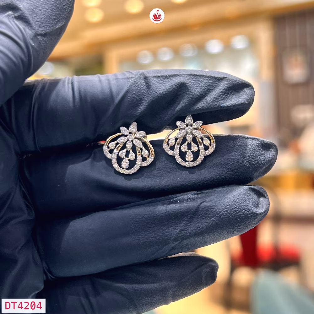 Women Diamond Earrings - DT4204
