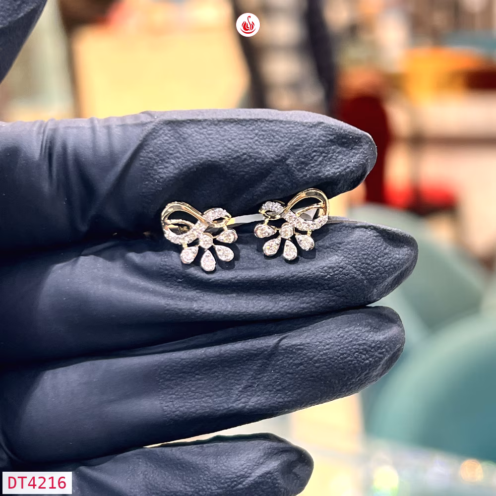 Women Diamond Earrings - DT4216