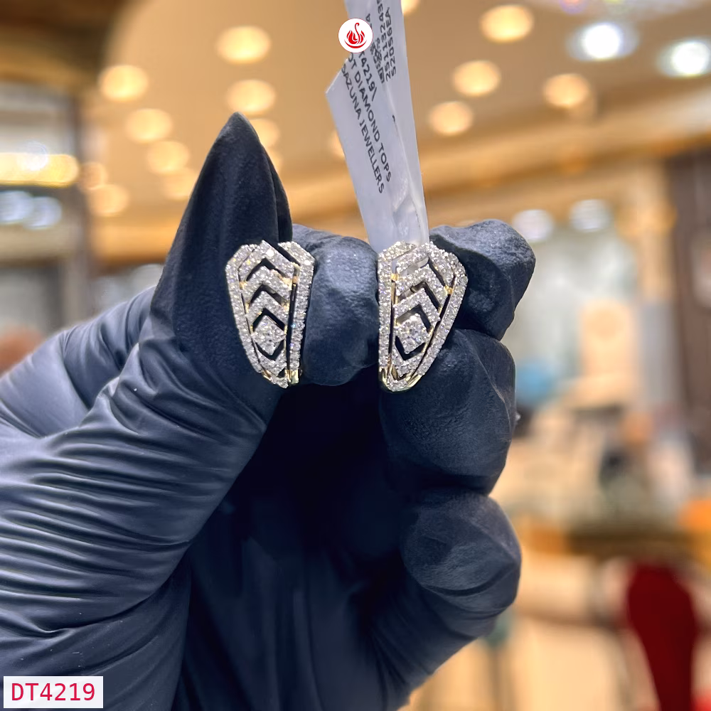 Women Diamond Earrings - DT4219