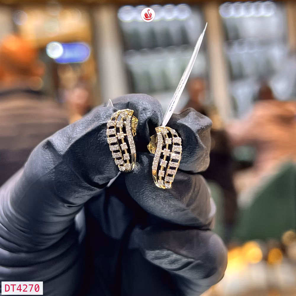 Women Diamond Earrings - DT4270