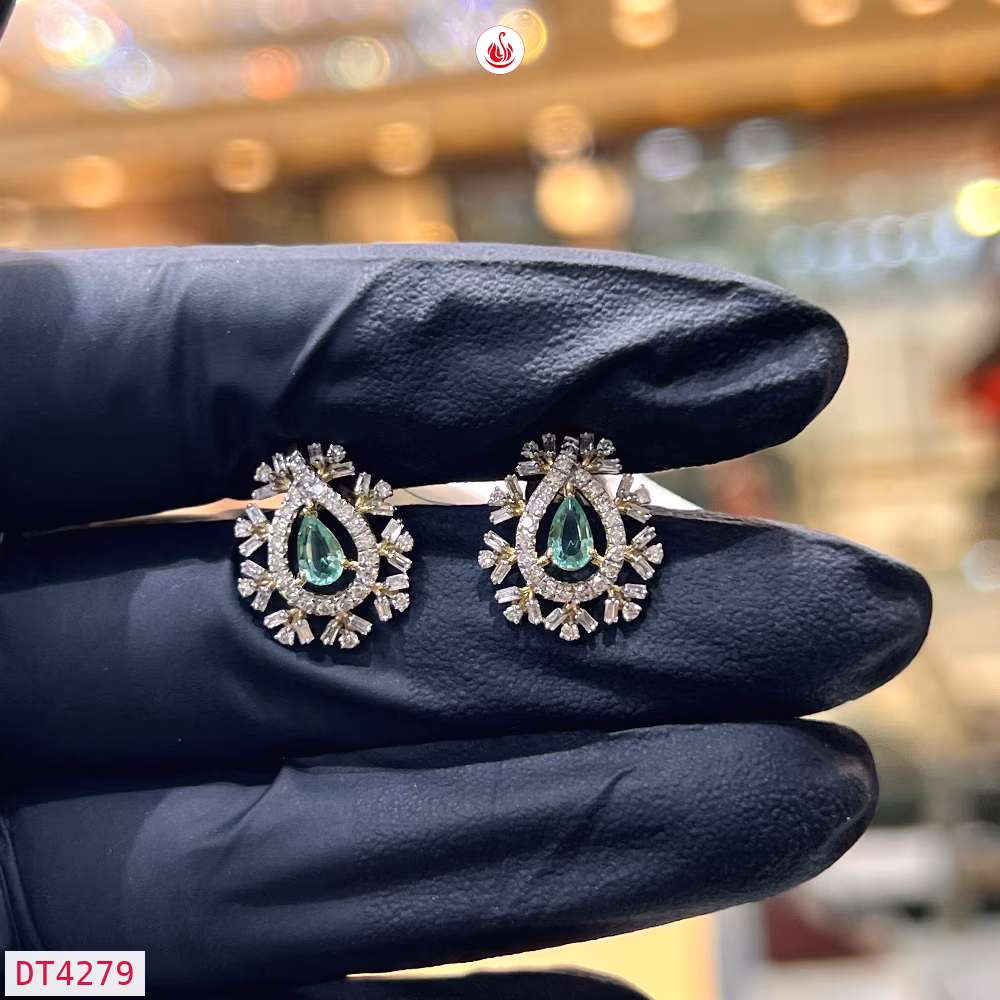 Women Diamond Earrings - DT4279