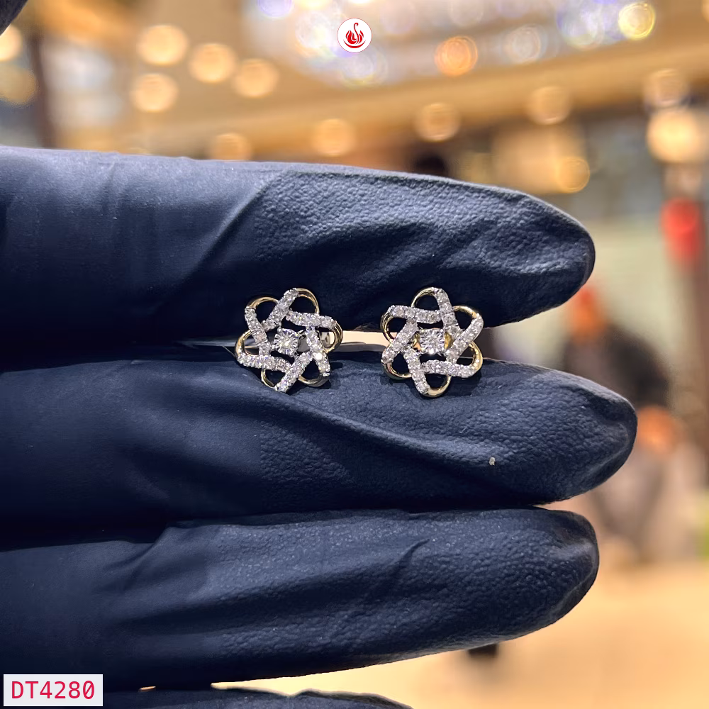 Women Diamond Earrings - DT4280