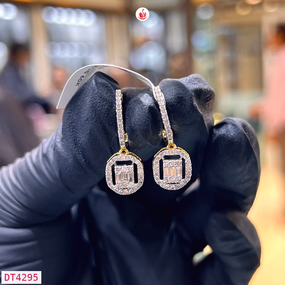 Women Diamond Earrings - DT4295