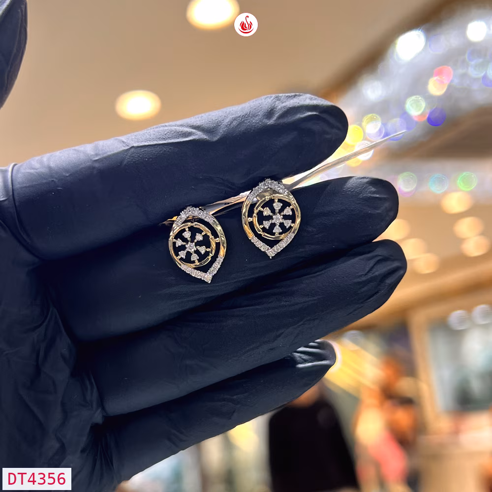 Women Diamond Earrings - DT4356