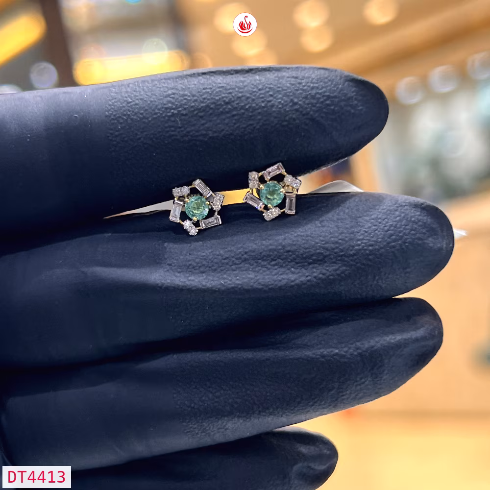 Women Diamond Earrings - DT4413