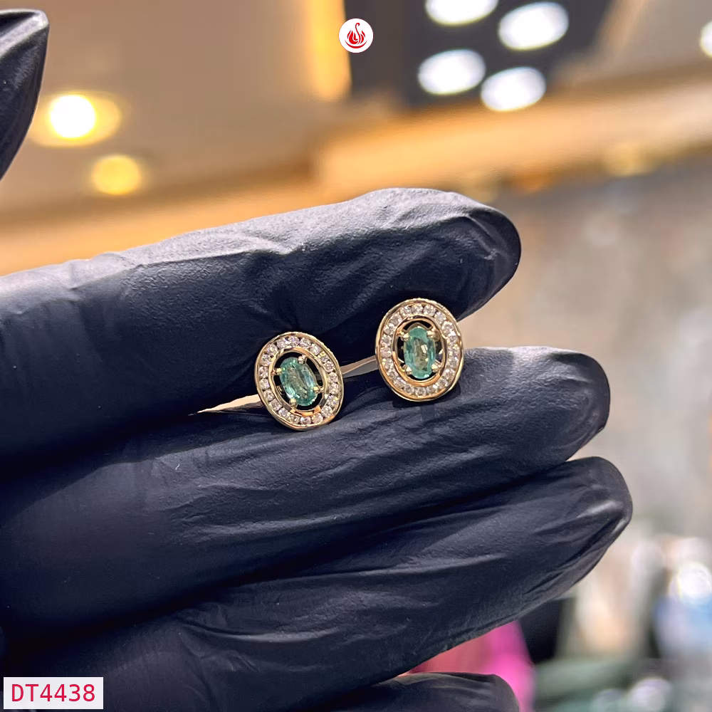 Women Diamond Earrings - DT4438