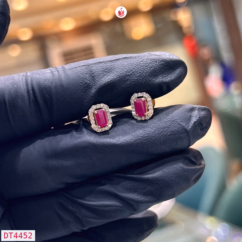 Women Diamond Earrings - DT4452