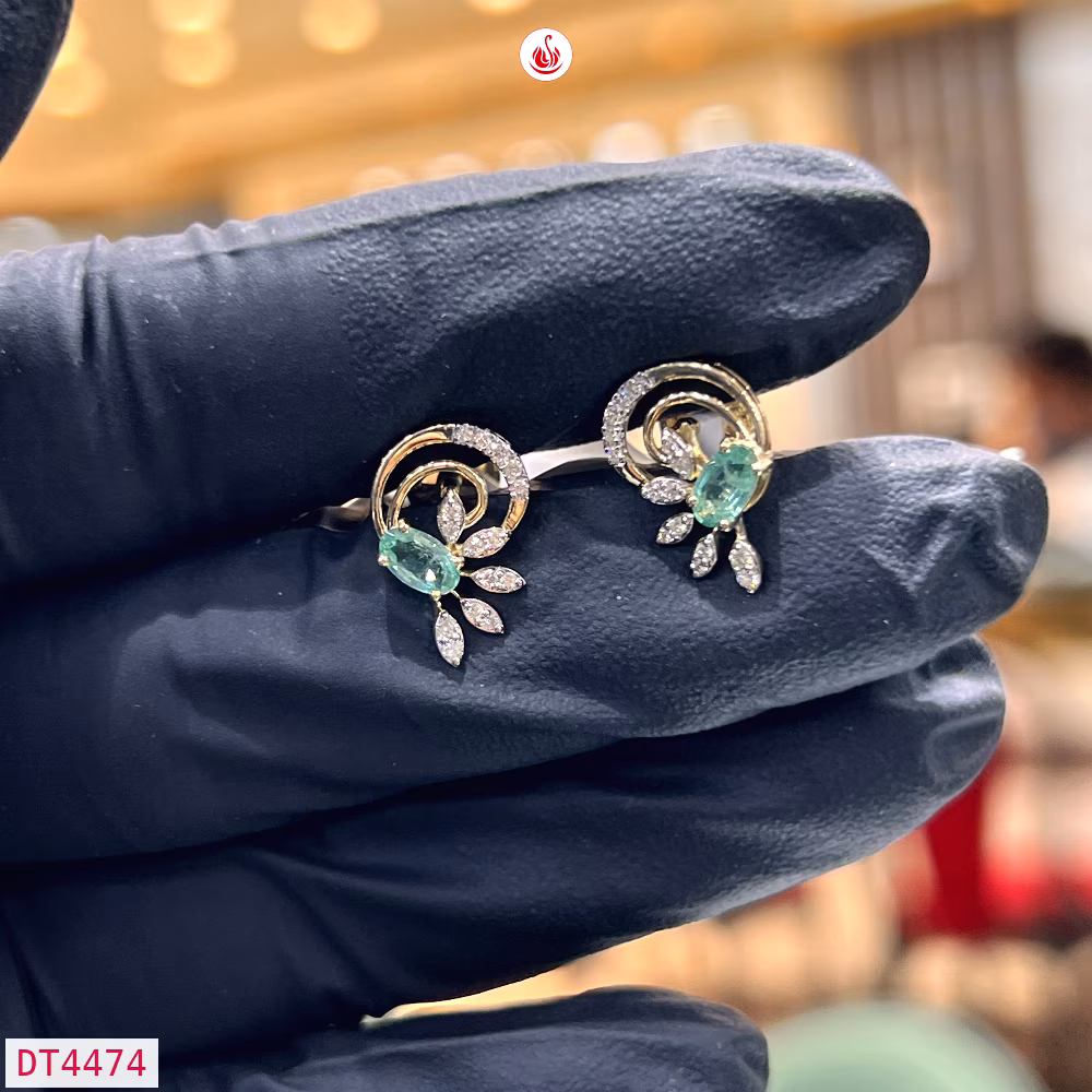 Women Diamond Earrings - DT4474