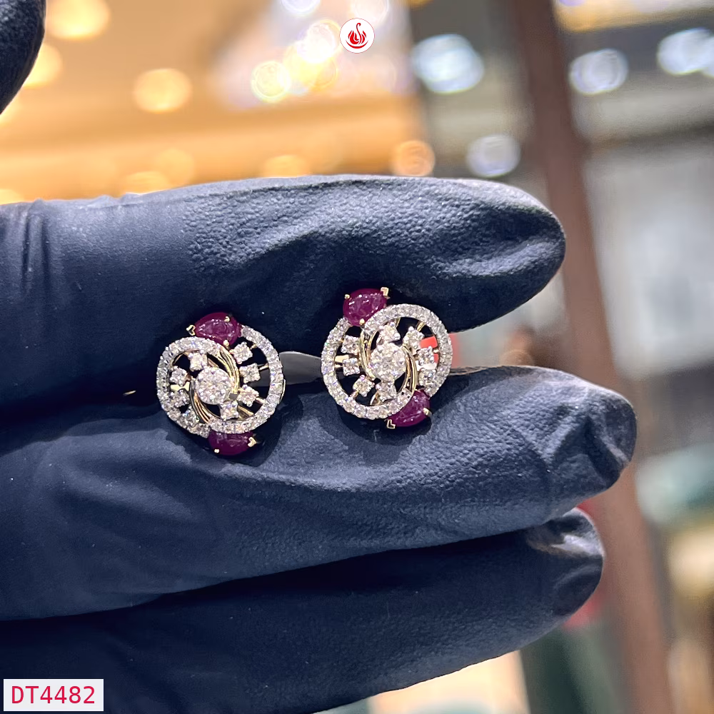 Women Diamond Earrings - DT4482