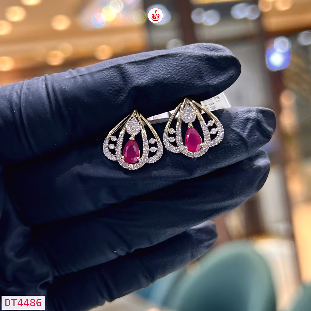 Women Diamond Earrings - DT4486